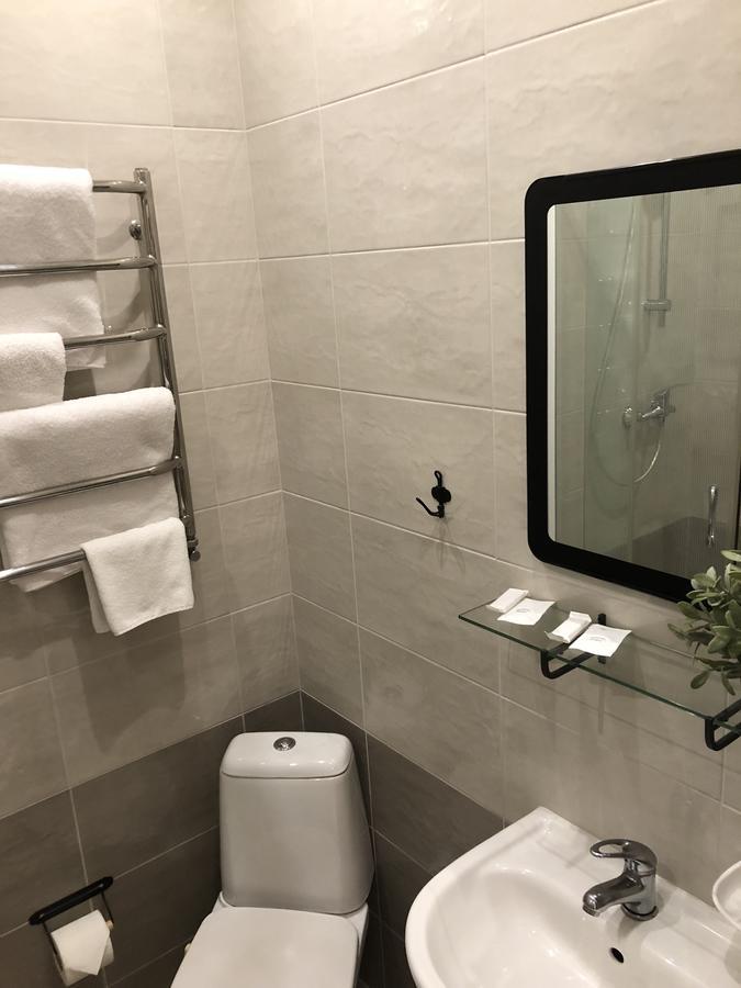 Gusarskiy Hotel&Apartment Kiev Dış mekan fotoğraf
